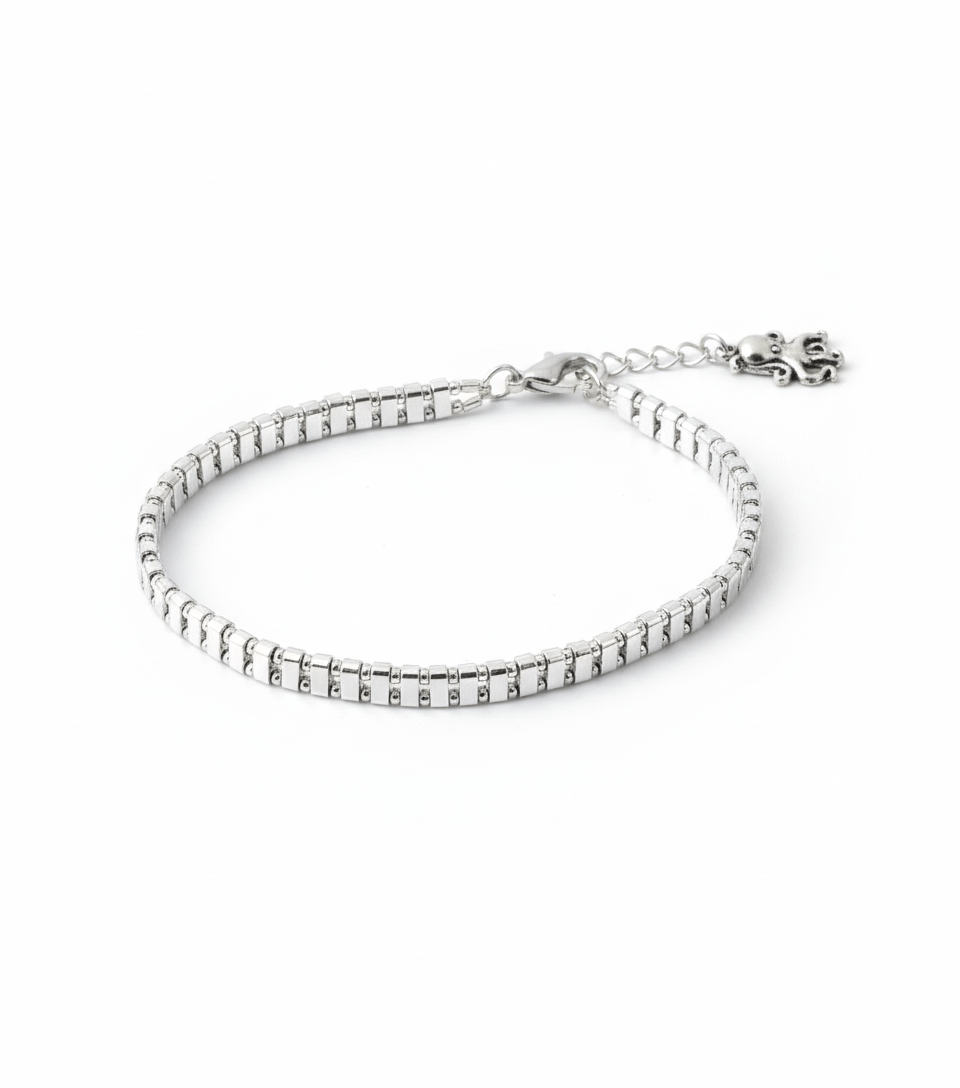 Enhanced overhead showing complete pattern