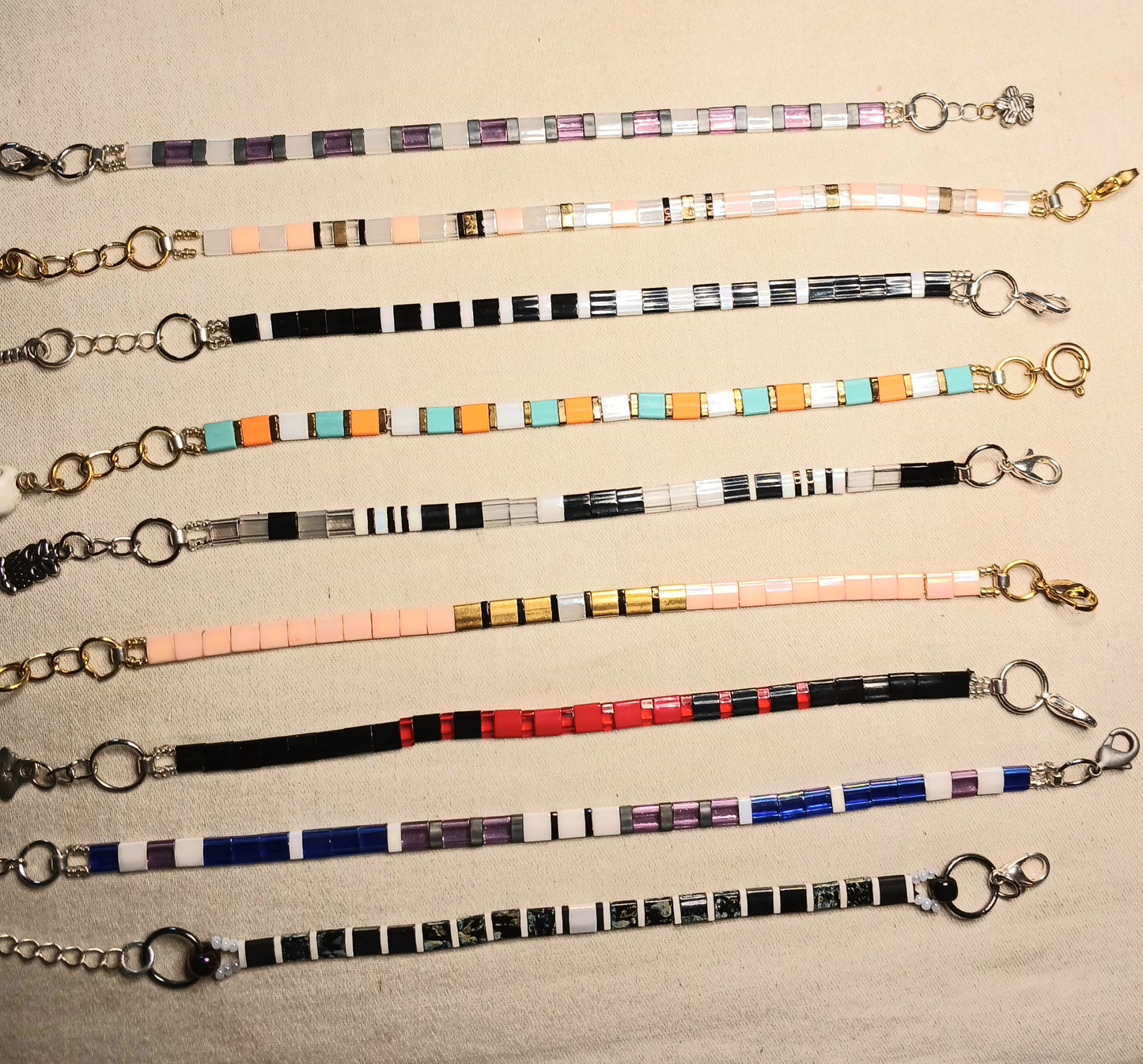 Multi size Tila single row