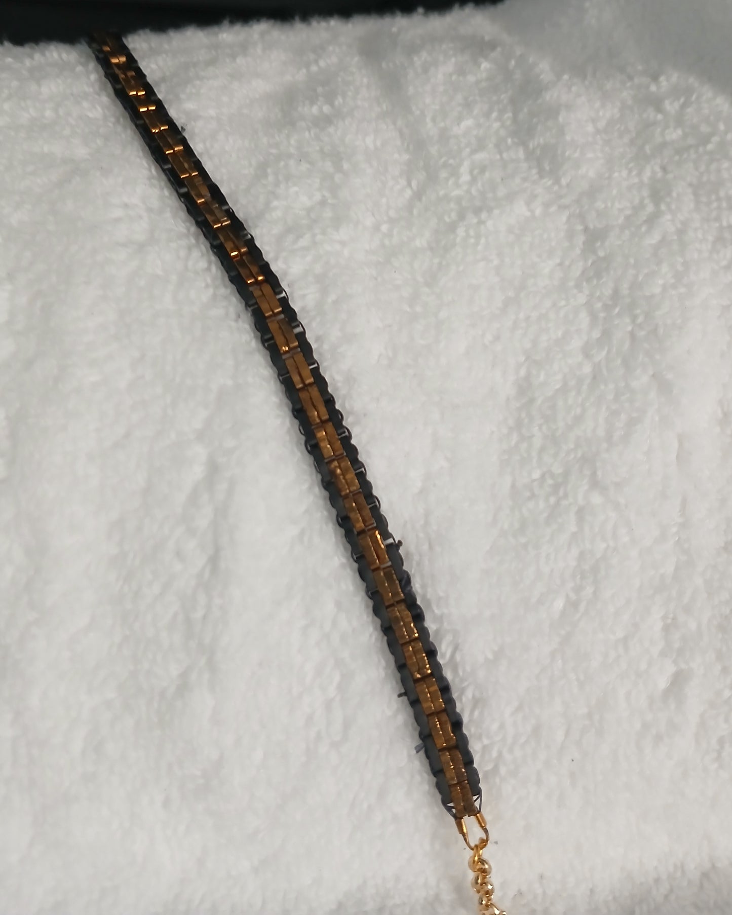 Miyuki Tela and seed bead weaved patterns